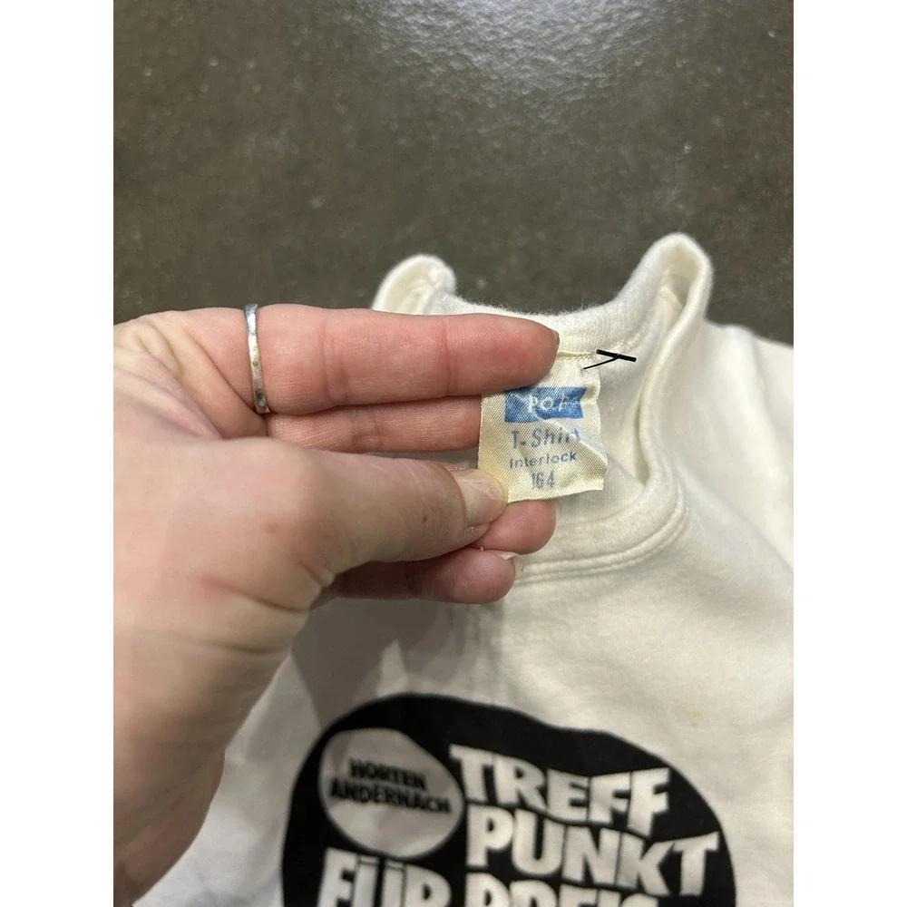 Source Unknown brand subject